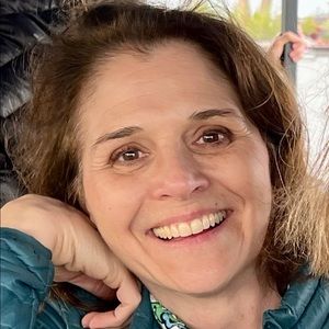 Meet your Posher, Julie